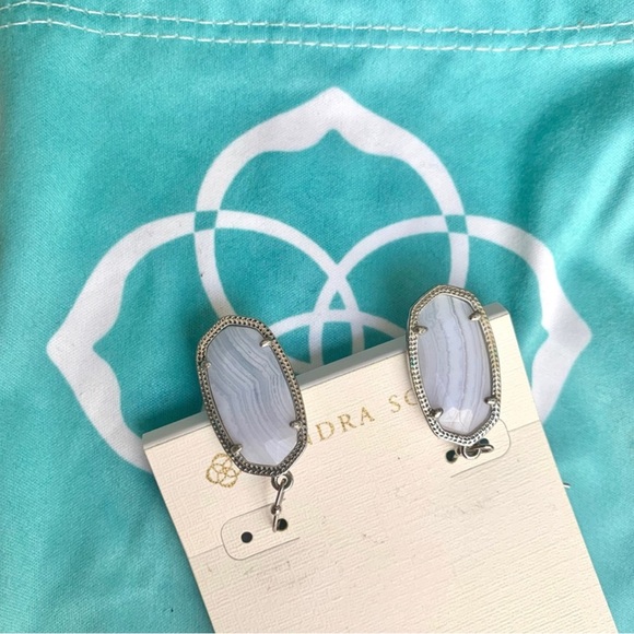 Kendra Scott Blue Lace Agate Elle Earrings - Picture 2 of 5